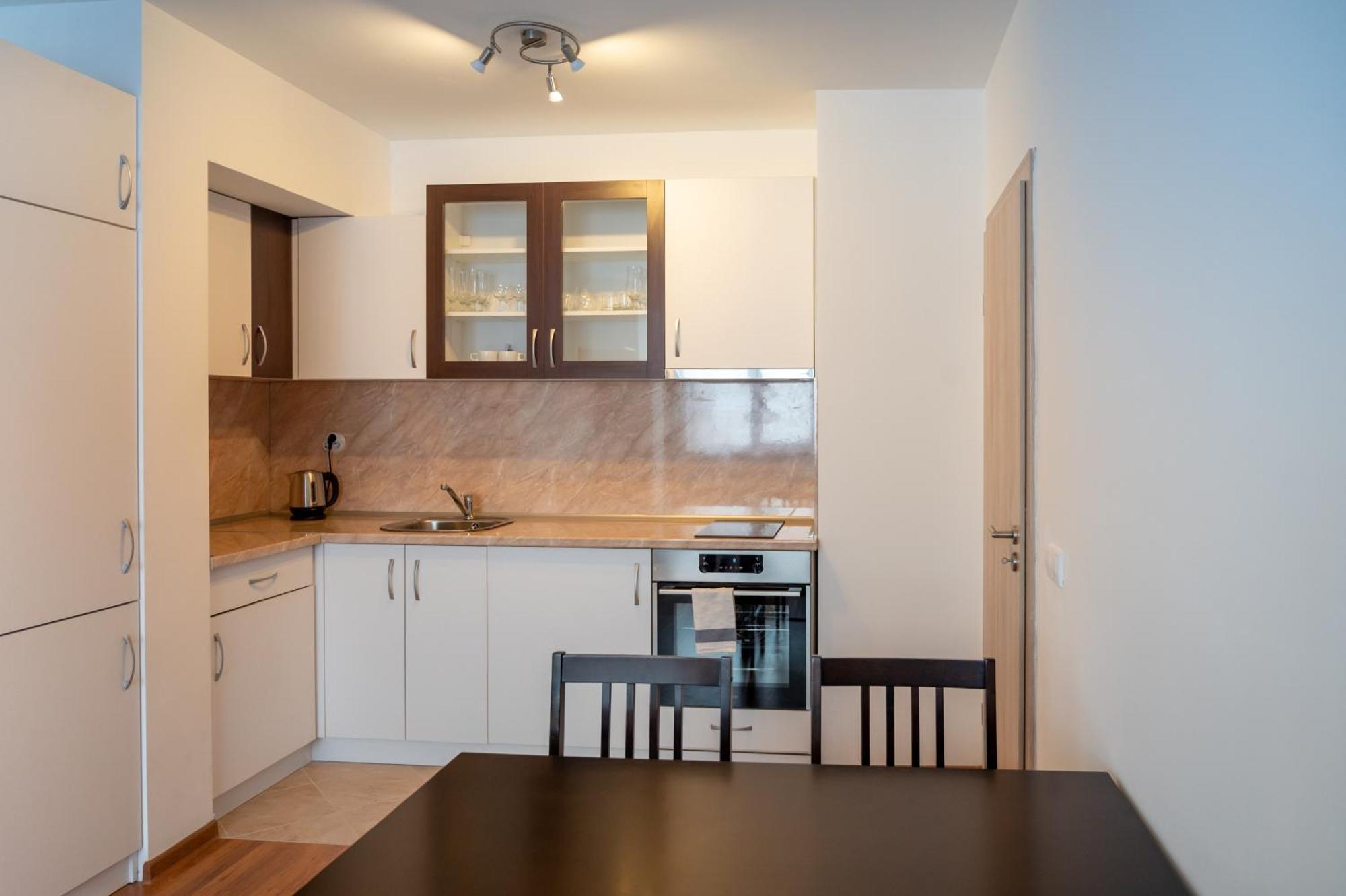 Sunny 1Bdr Apartment Near Center Sofia Exterior photo